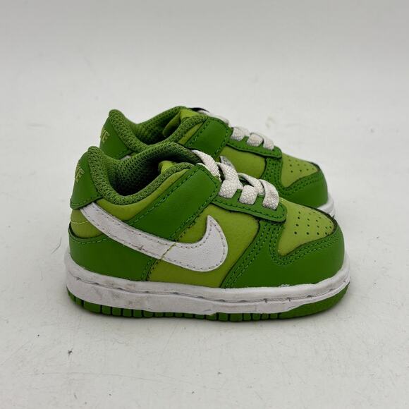 Nike Dunk Low Chlorophyll Shoes Sneakers Baby 2C 6 Months - Picture 3 of 12